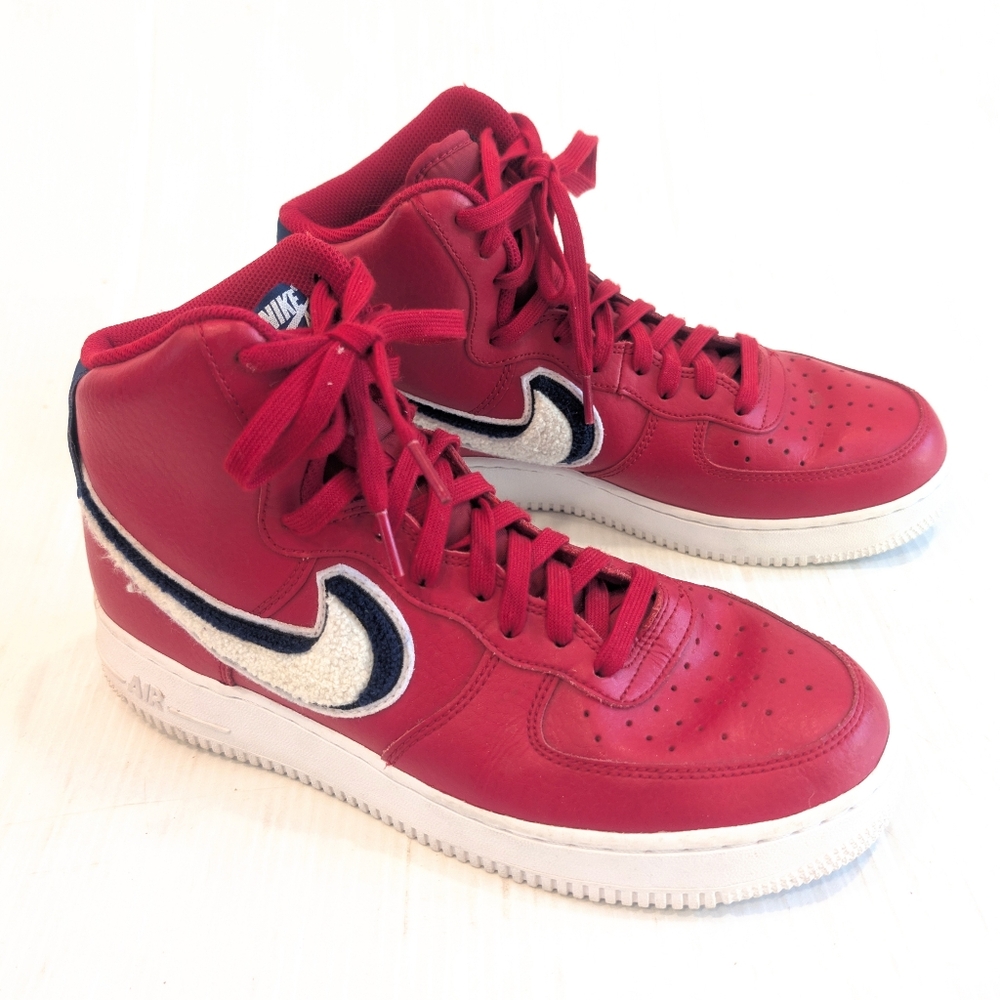 NIKE Men's Air Force 1 High Chenille Swoosh Red High-Top Sneakers Size 9